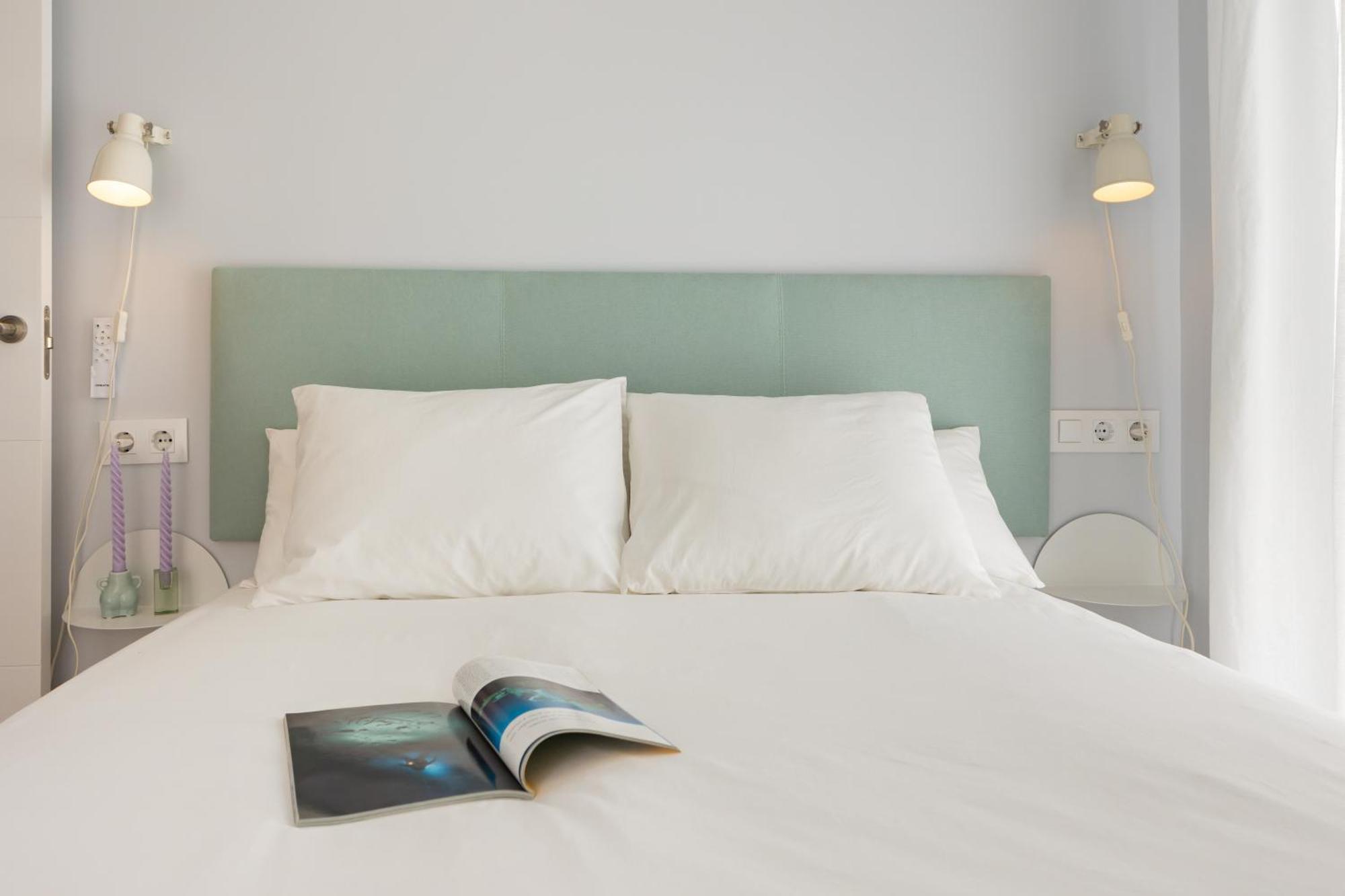 Charming 2 Bedroom Apartment At Iconic Triana Neighborhood By Ocityzen — Photos 1